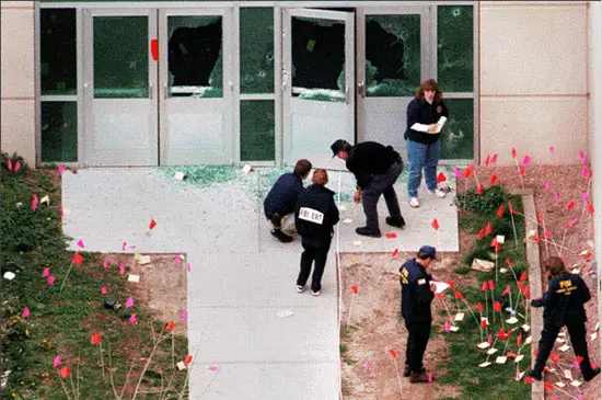 columbine massacre crime scene photos